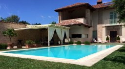 piscina interrata modello caraibi con scala in opera